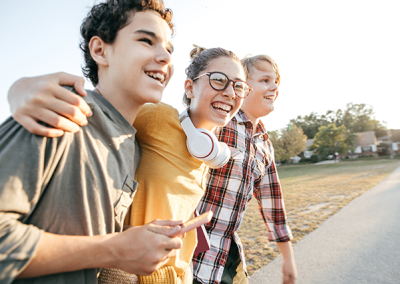 Communication and Emotional Well-Being in Adolescent Best Friend Dyads: An Experience Sampling Method Study