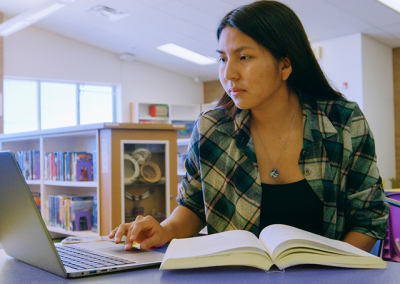 HealthyU-Native: A Technology-Based Tool for Addressing Health Literacy in Native American/Alaska Native Secondary Students